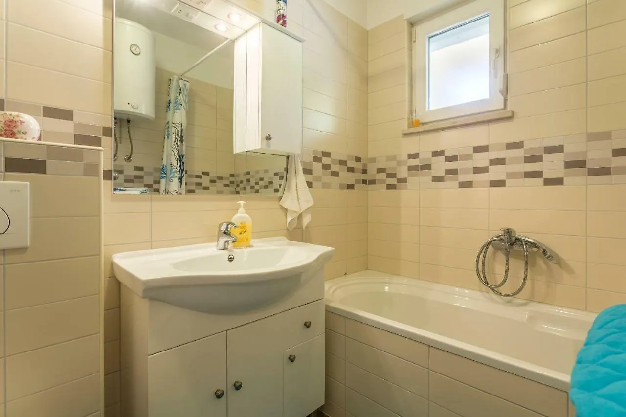 Apartment Neda Trogir