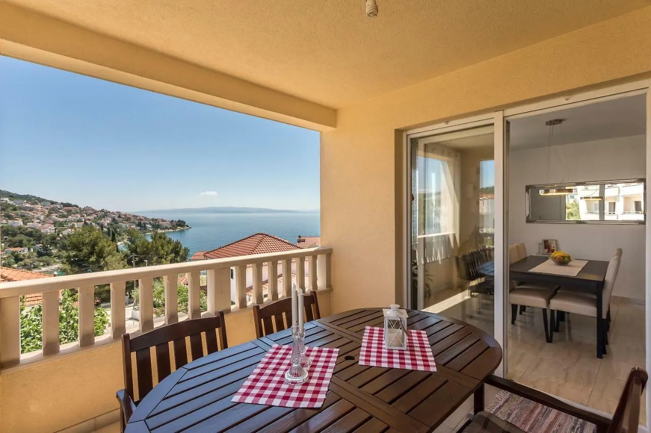 Apartment Neda Trogir
