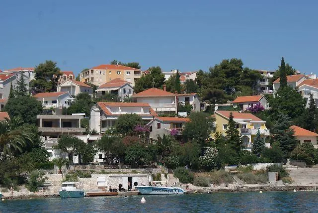 Apartment Neda Trogir