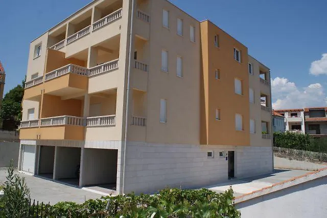 Apartment Neda Trogir