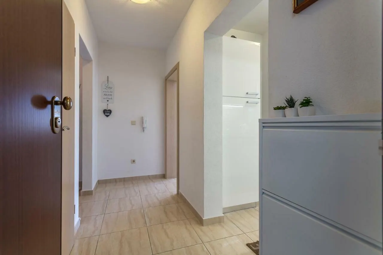 Apartment Neda Trogir
